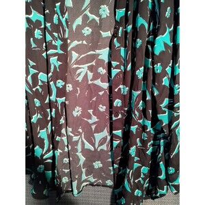 Apt 9 Black and Green women shirt 1X